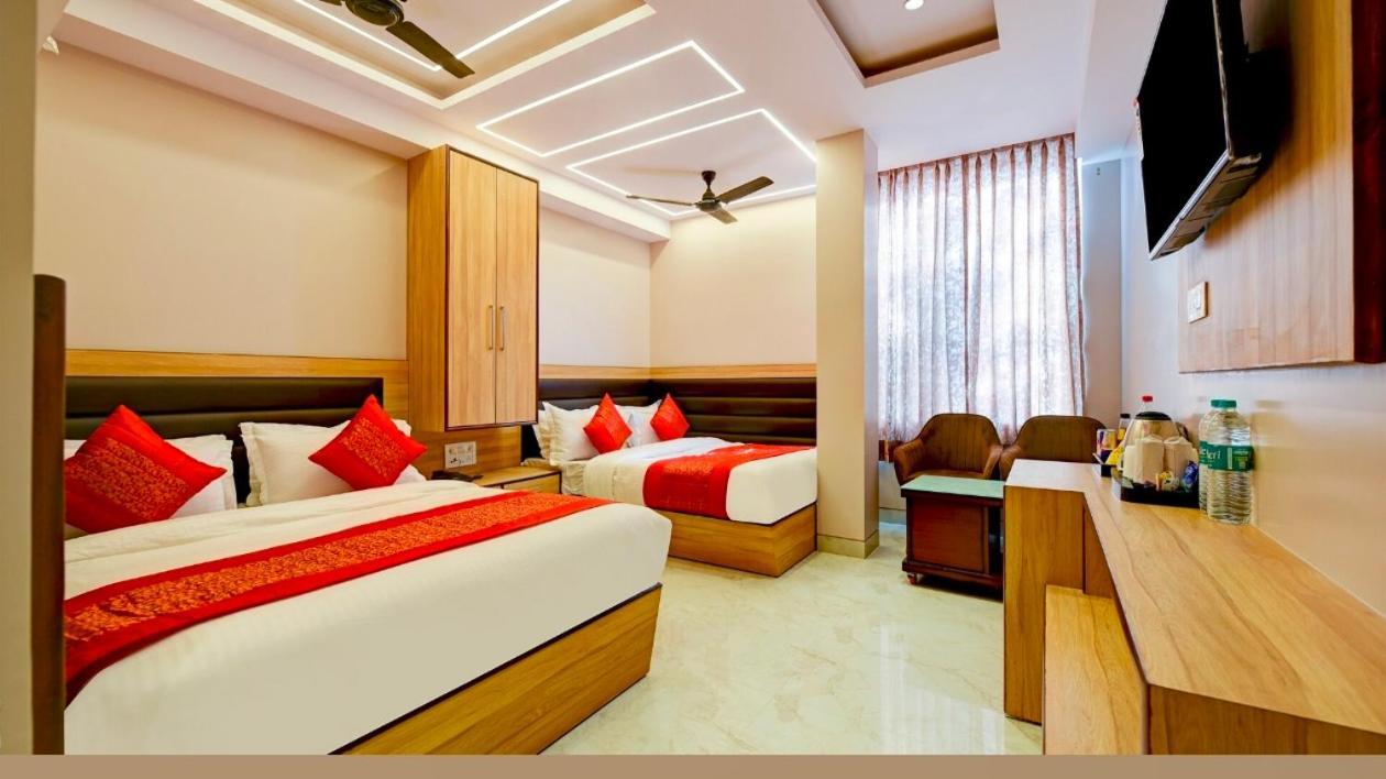 Hotel Express New Delhi Eksteriør billede